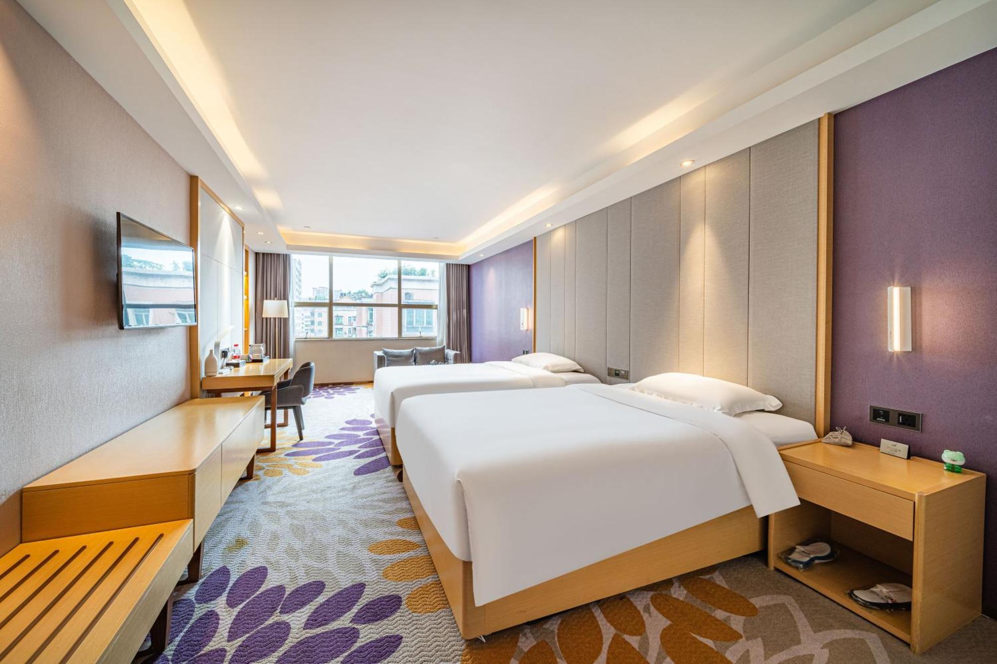 Echarm International Hotel Guangzhou Baiyun International Airport Huadu Plaza Branch - Free Deliver Service To Guangzhou Baiyun International Airport & Free Deliver Service To Canton Fair Complex During Canton Fair Period エクステリア 写真